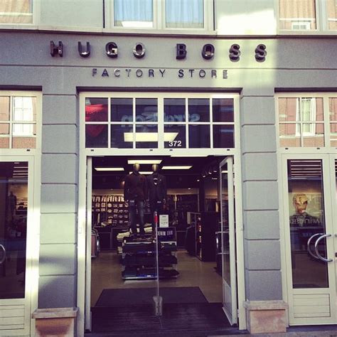 Hugo Boss Factory Outlet in Roermond .